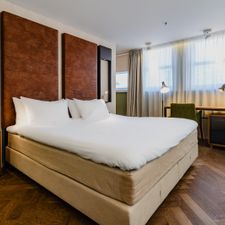 Hotel De Hallen