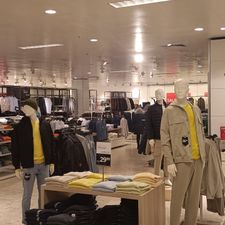 C&A