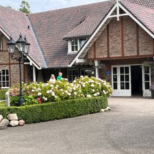 Landhuishotel en Restaurant De Bloemenbeek