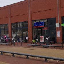 ALDI Tholen Terreplein