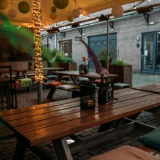 Café 100 Watt