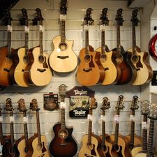 Alphenaar Muziekhandel