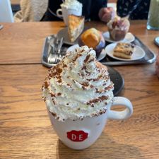 Douwe Egberts Café