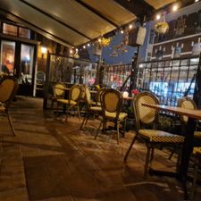 Café Bistro Jules