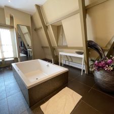 Brasss Hotel Suites