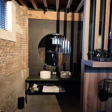 Cousins Boutique Hotel