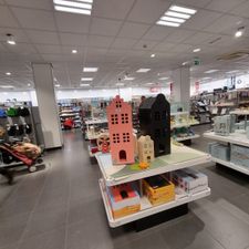 HEMA