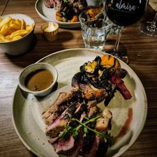 Almira - Steak and cocktails Almere