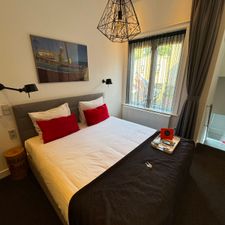 ZIES wijnbar • bistro • boutique hotel