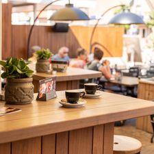 Nes Café