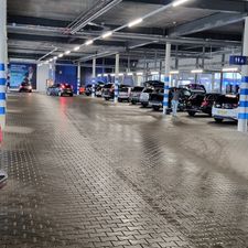 Loogman Carwash Heerhugowaard - Wasstraat Heerhugowaard