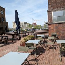 Beers & Barrels - Breda