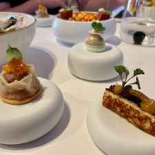 Mano restaurant