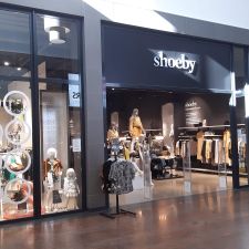 Shoeby - Houten