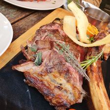 Restaurant Het Zuiden Fish & Wine - Steak & Beer