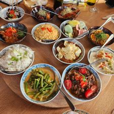 Mama Makan