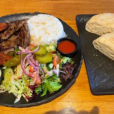 Baki's | Finest Döner Kebab Zwolle