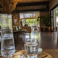 Bistro LOF