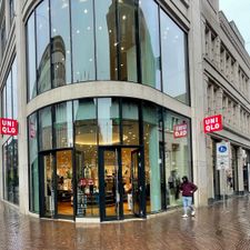 UNIQLO GROTE MARKTSTRAAT