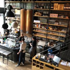 Eet- & Drinkcafé De Nieuwe Wereld