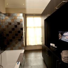 Brasss Hotel Suites