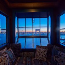 Faralda Crane Hotel