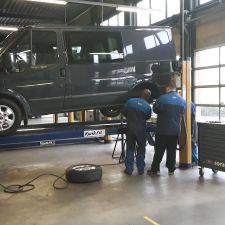KwikFit Alblasserdam - Banden, APK en auto-onderhoud