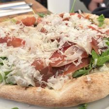 La Perla Pizzeria