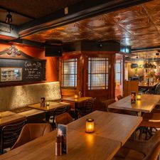 Grand Café Van Ruysdael