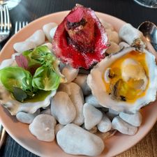 Putaine restaurant & bar