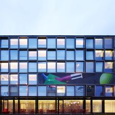 citizenM Schiphol Airport Hotel