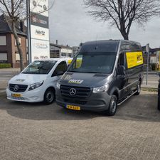 Hertz Autoverhuur - Roermond Schouwberg 30 HLE