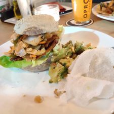 Oproer Biercafé