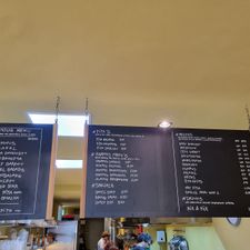 SHOUQ Zeist - Hummus, falafel & mezze (ook catering)
