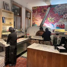 La Perla Pizzeria