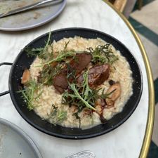 Restaurant Carmel Market