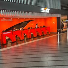 SIXT Autoverhuur Amsterdam Schiphol Luchthaven