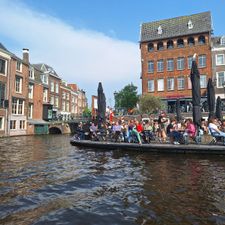 Rondvaart Leiden | Groepen | Sloep en sup verhuur