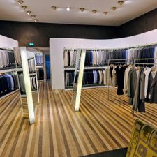 Suitsupply Breda