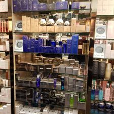 Parfumerie Douglas Den Bosch