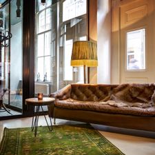 Hotel V Nesplein