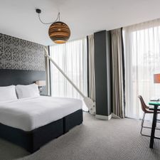 DoubleTree by Hilton Hotel Amsterdam - NDSM Wharf