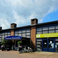 Restaurant & Cultuurplein De Blaauwe Kamer