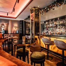 Hotel TwentySeven