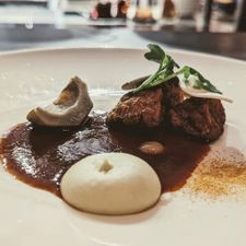 Restaurant 273