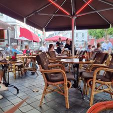 Café In Den Ouden Vogelstruys