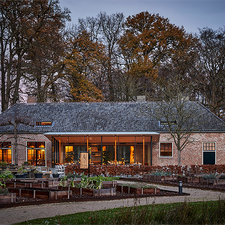 Bistro LOF