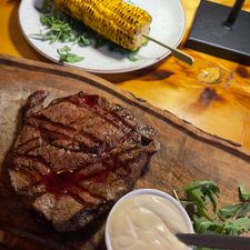 Bariloche Steak & Burger