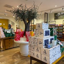 L'OCCITANE EN PROVENCE