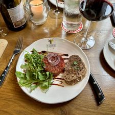 Steakhouse The Golden Bull
